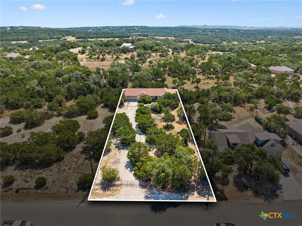 1157 Lasso Loop Loop Canyon Lake, TX 78133