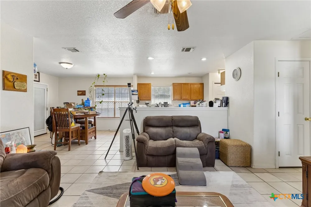1157 Lasso Loop Loop Canyon Lake, TX 78133