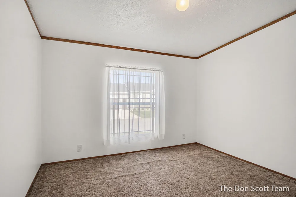 3660 Lilyfield Drive Cedar Springs, MI 49319