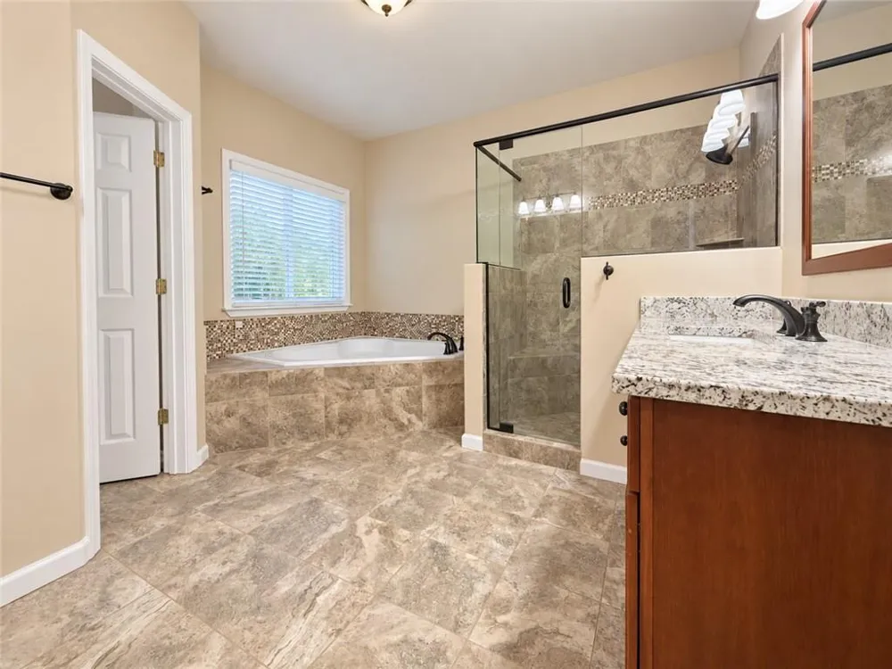 5970 Findley Chase Drive Duluth, GA 30097
