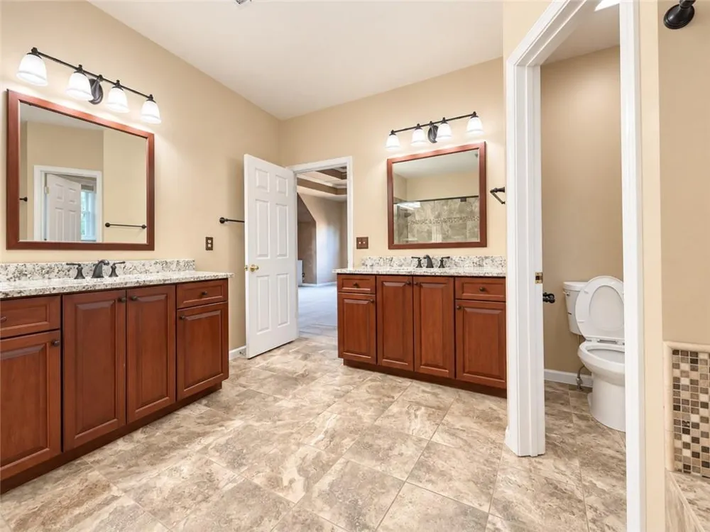 5970 Findley Chase Drive Duluth, GA 30097