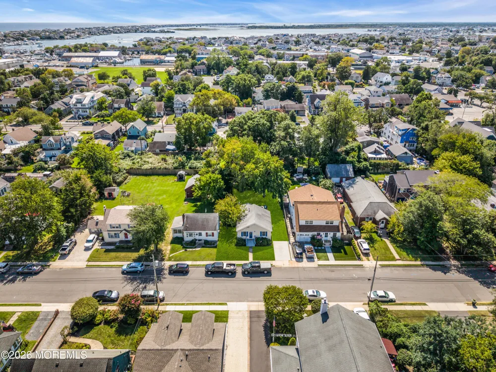 209 Park Avenue Bay Head, NJ 08742