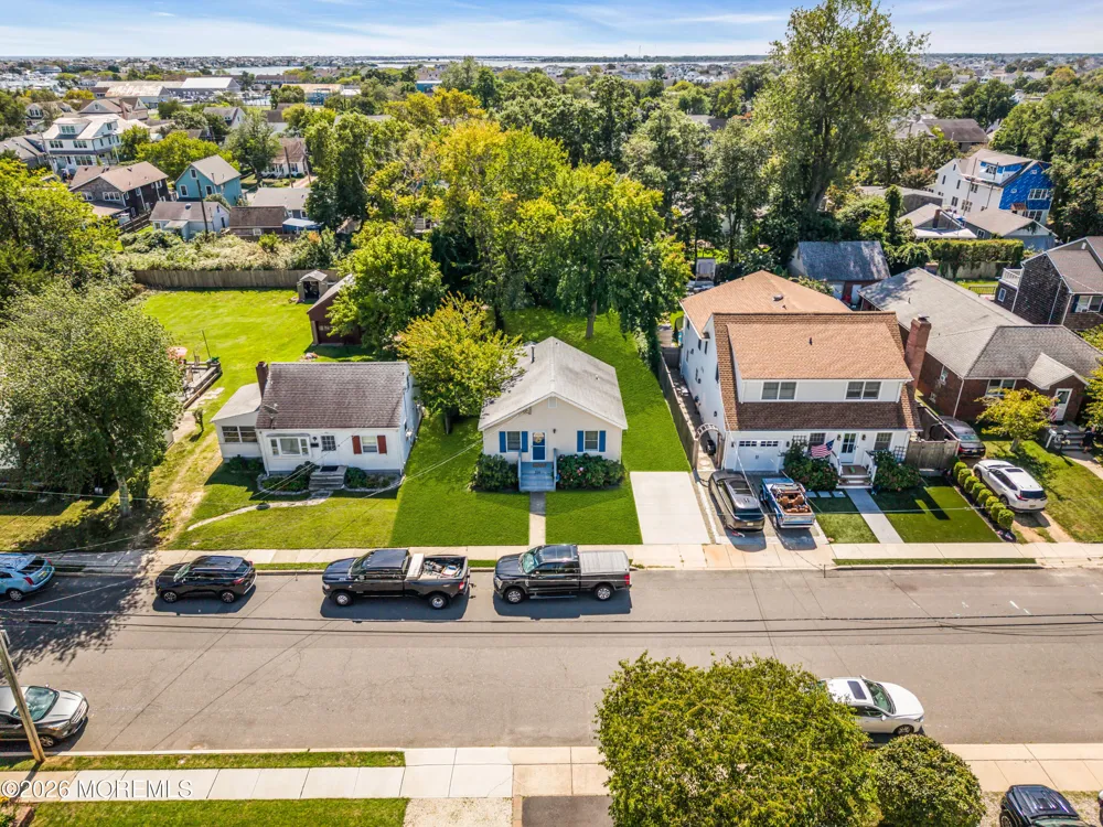 209 Park Avenue Bay Head, NJ 08742