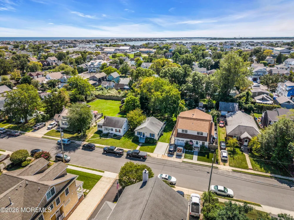 209 Park Avenue Bay Head, NJ 08742