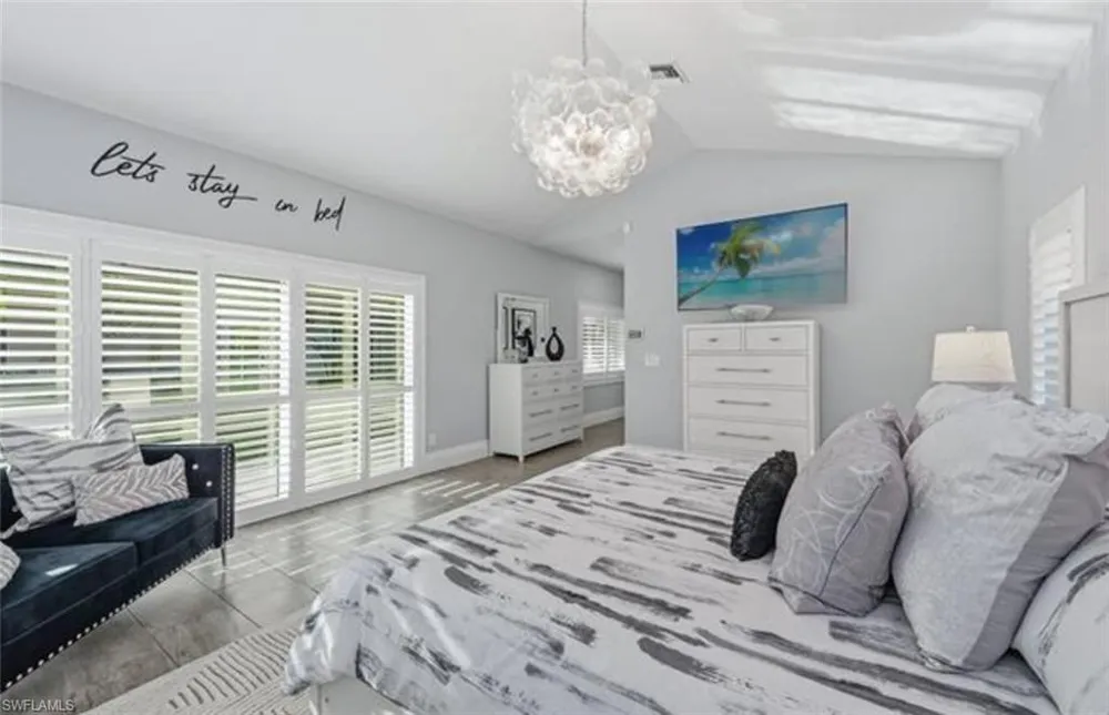 123 Newport Drive Naples, FL 34114
