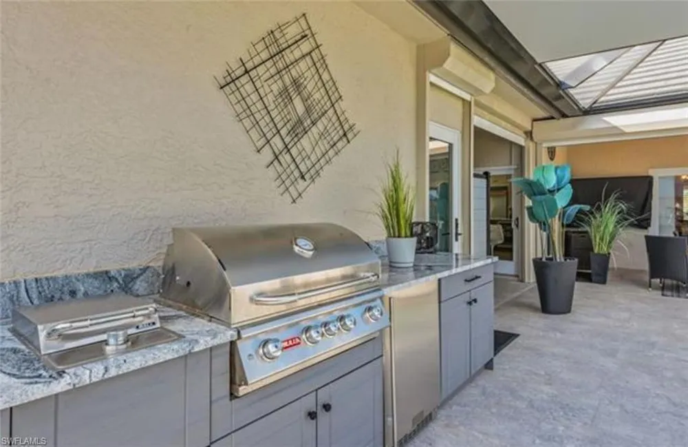123 Newport Drive Naples, FL 34114