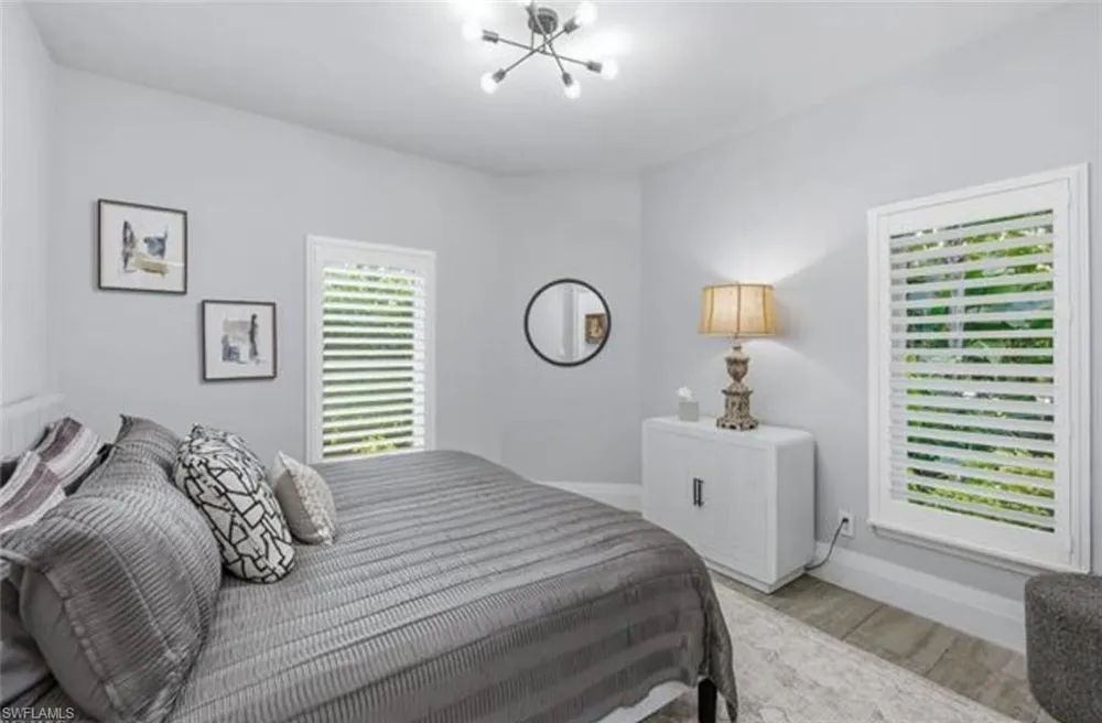 123 Newport Drive Naples, FL 34114