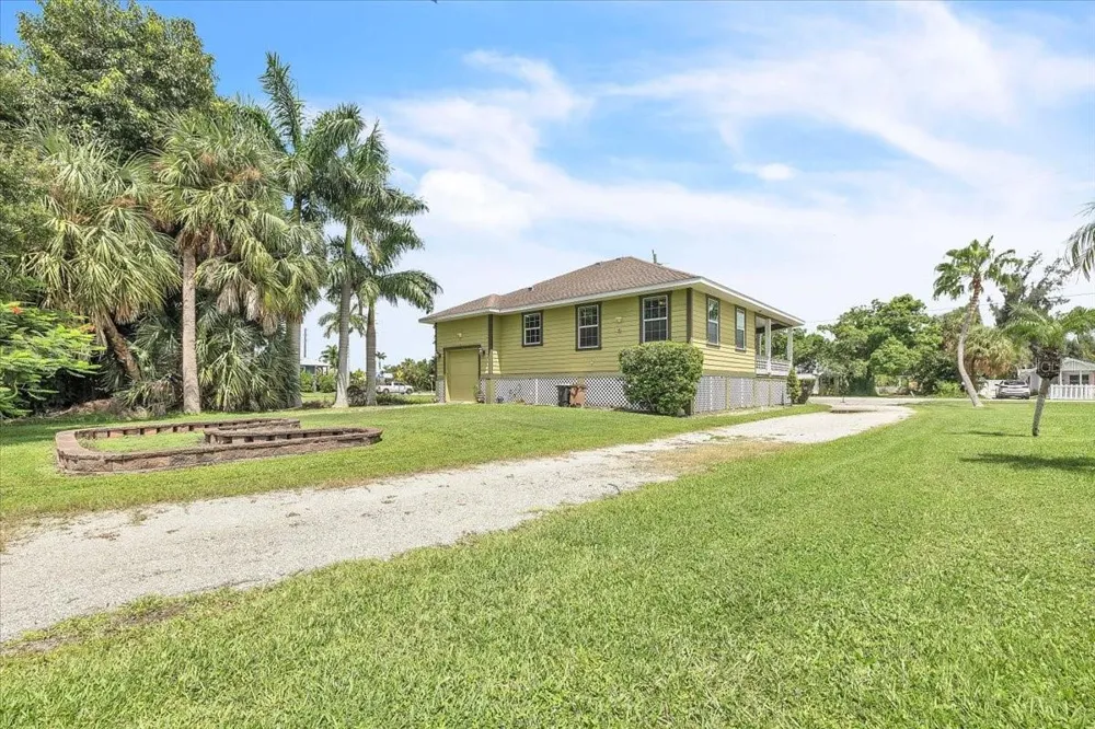 309 SHREVE STREET Punta Gorda, FL 33950