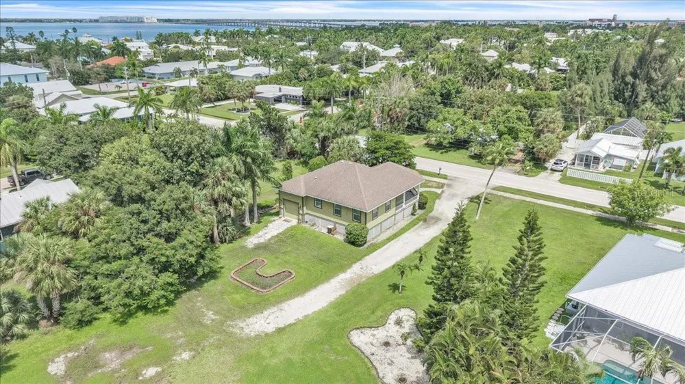 309 SHREVE STREET Punta Gorda, FL 33950