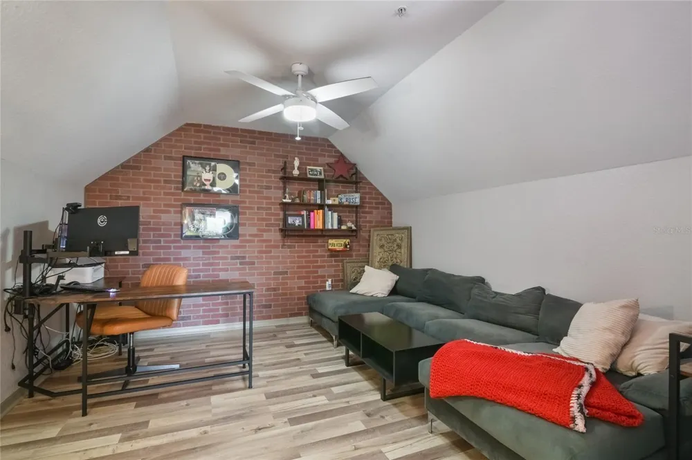 6001 WESTGATE DRIVE #2124 Orlando, FL 32835