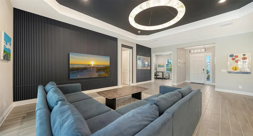 2566 PARADISE PLUM DRIVE Sarasota, FL 34240