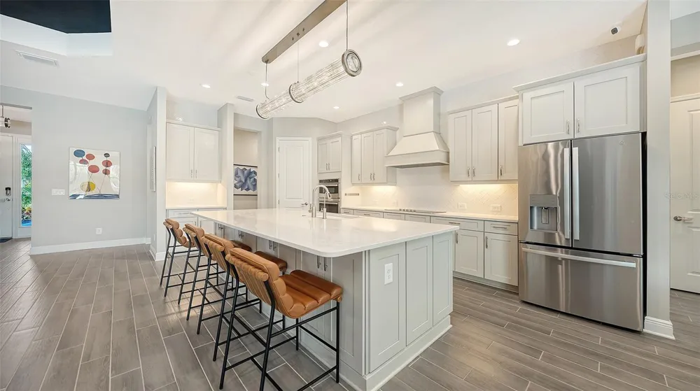 2566 PARADISE PLUM DRIVE Sarasota, FL 34240