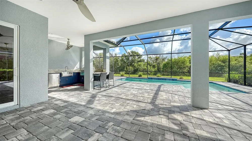 2566 PARADISE PLUM DRIVE Sarasota, FL 34240