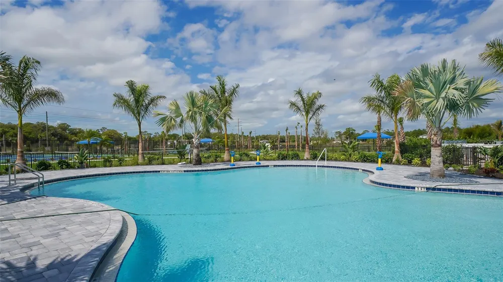 2566 PARADISE PLUM DRIVE Sarasota, FL 34240