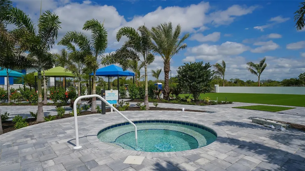 2566 PARADISE PLUM DRIVE Sarasota, FL 34240