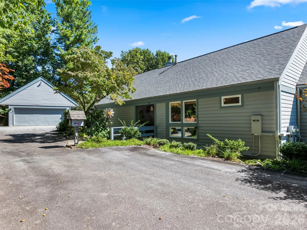 114 Sunny View Lane Flat Rock, NC 28731