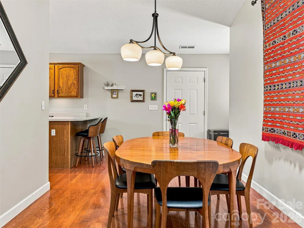 403 Kyfields Drive Weaverville, NC 28787