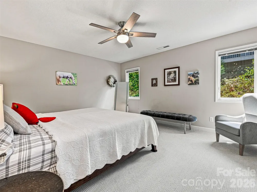 403 Kyfields Drive Weaverville, NC 28787
