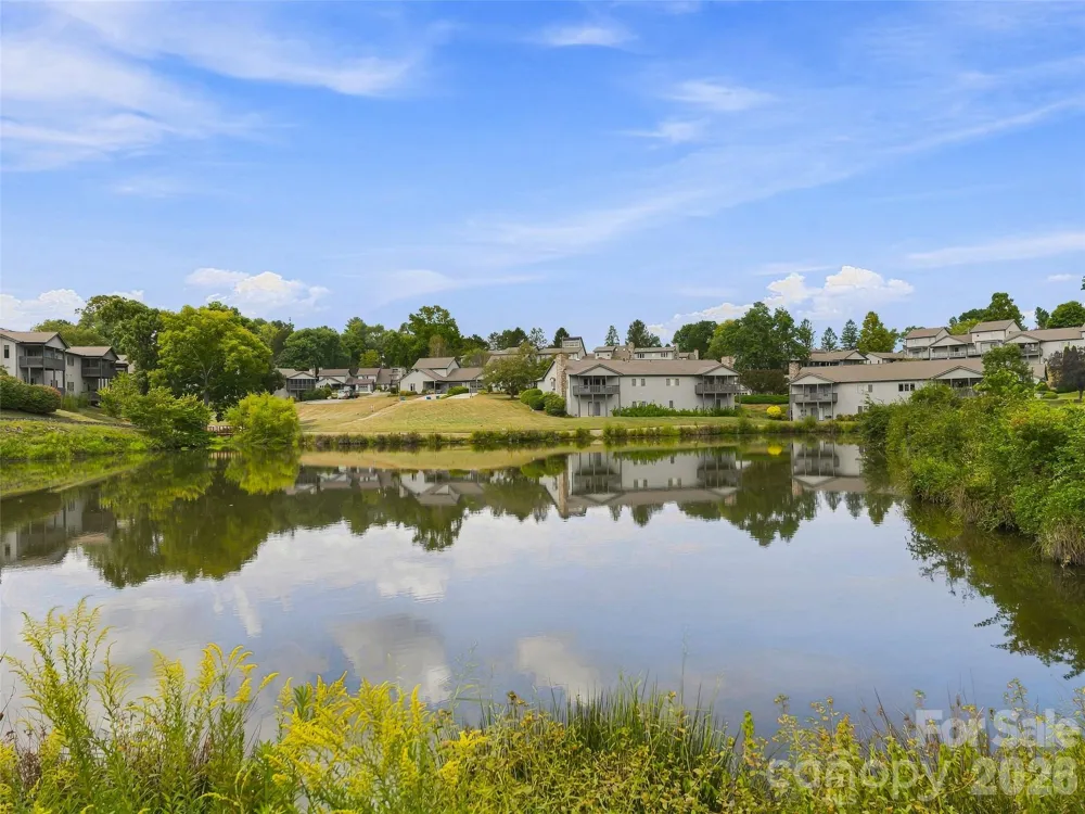 403 Kyfields Drive Weaverville, NC 28787