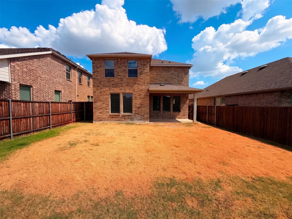 1448 Martingale Lane Forney, TX 75126