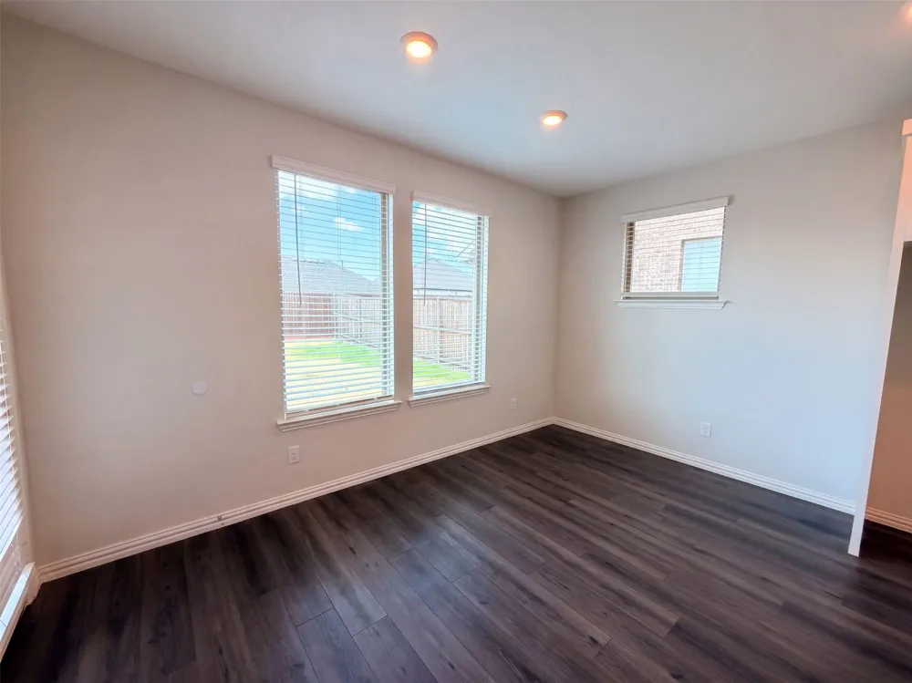 1448 Martingale Lane Forney, TX 75126