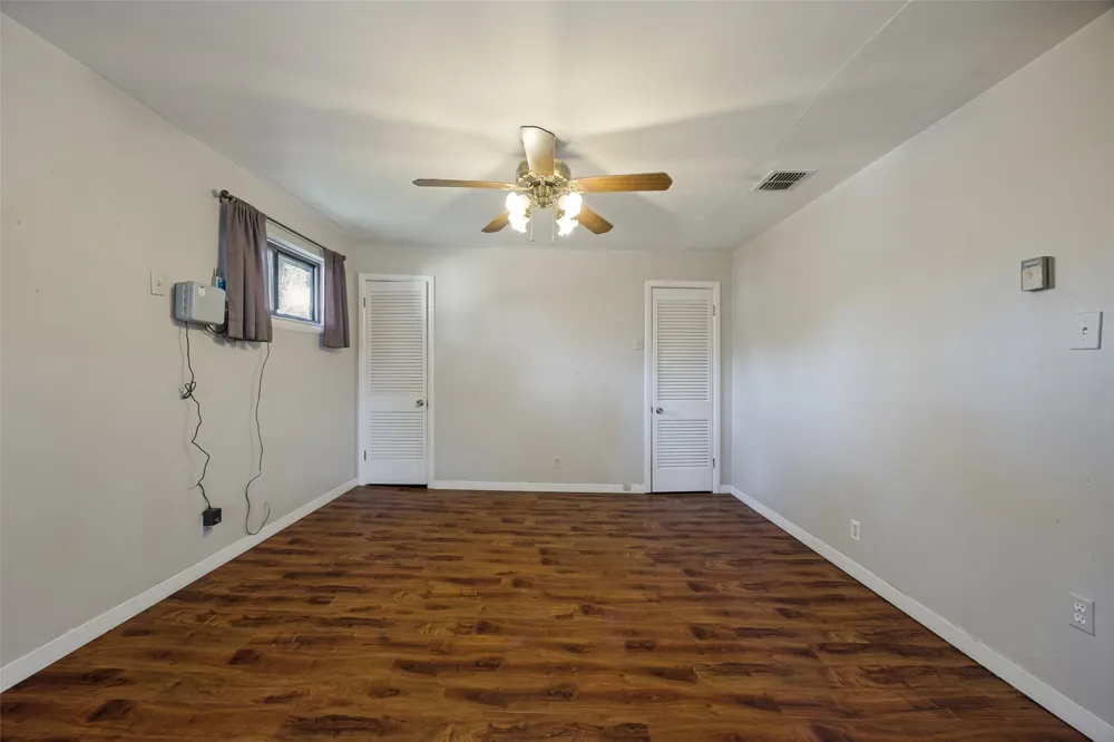 813 Brookhurst Drive Richardson, TX 75080