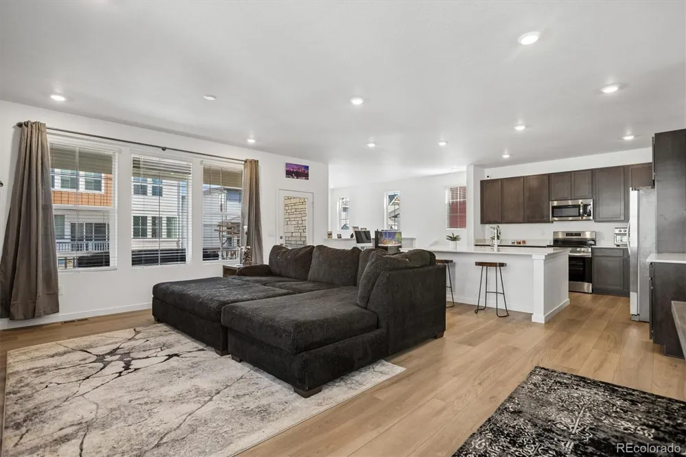 7442 Whiteclover Trail Littleton, CO 80125