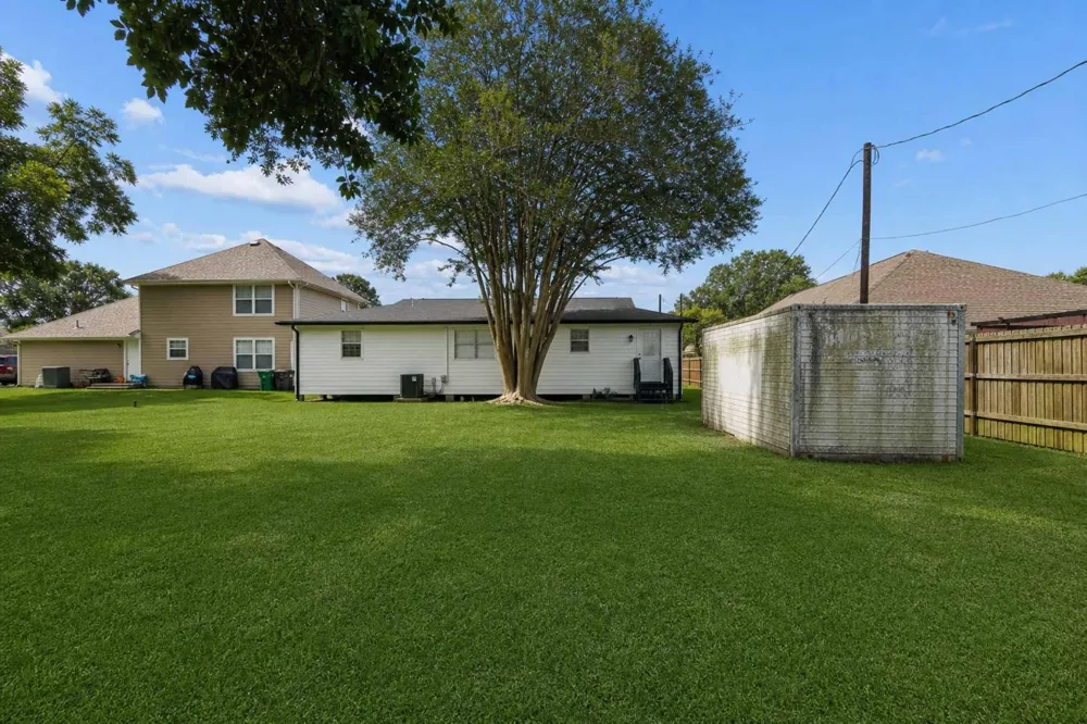 8205 Arrowhead Lane Houston, TX 77075