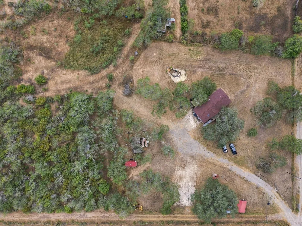 541 County Road 396 Kenedy, TX 78119