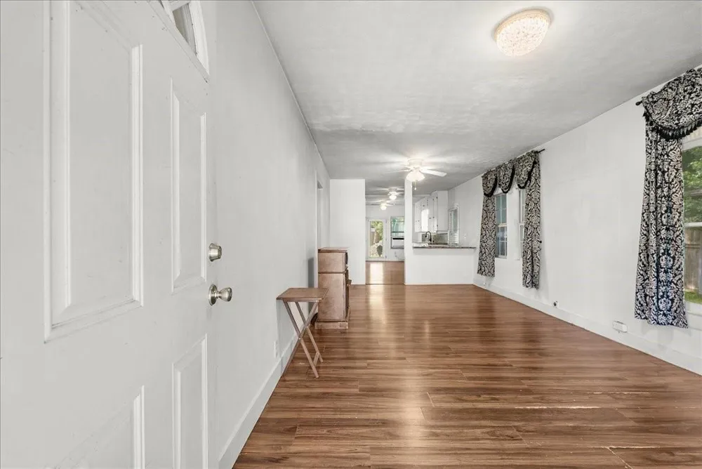 12101 23rd Street Santa Fe, TX 77510