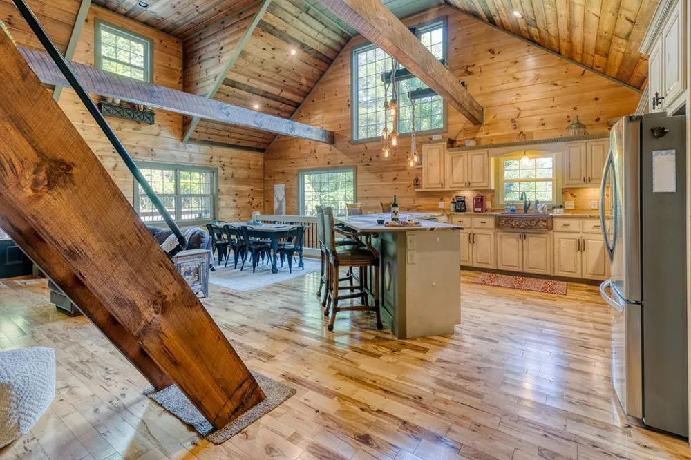 481 Mountain Top Drive Blue Ridge, GA 30513