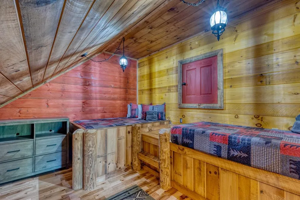 481 Mountain Top Drive Blue Ridge, GA 30513