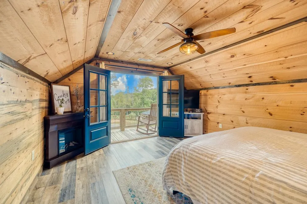 481 Mountain Top Drive Blue Ridge, GA 30513