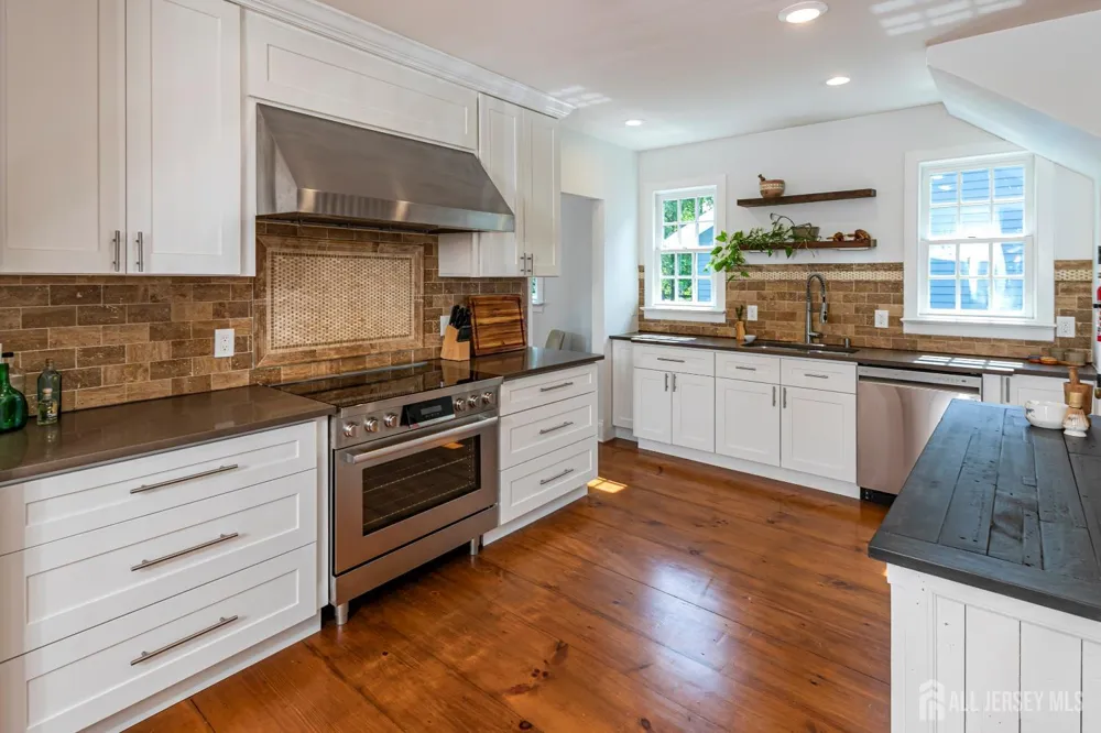 10 Old Nursery Road South Brunswick, NJ 08540