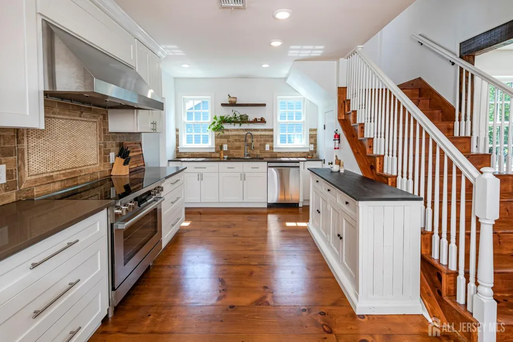 10 Old Nursery Road South Brunswick, NJ 08540