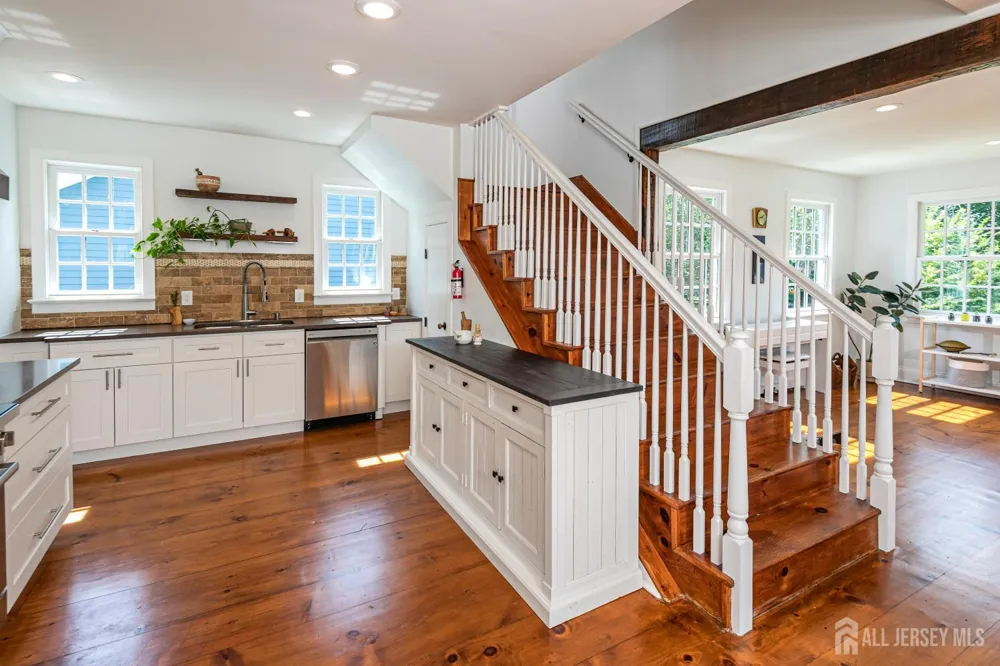 10 Old Nursery Road South Brunswick, NJ 08540