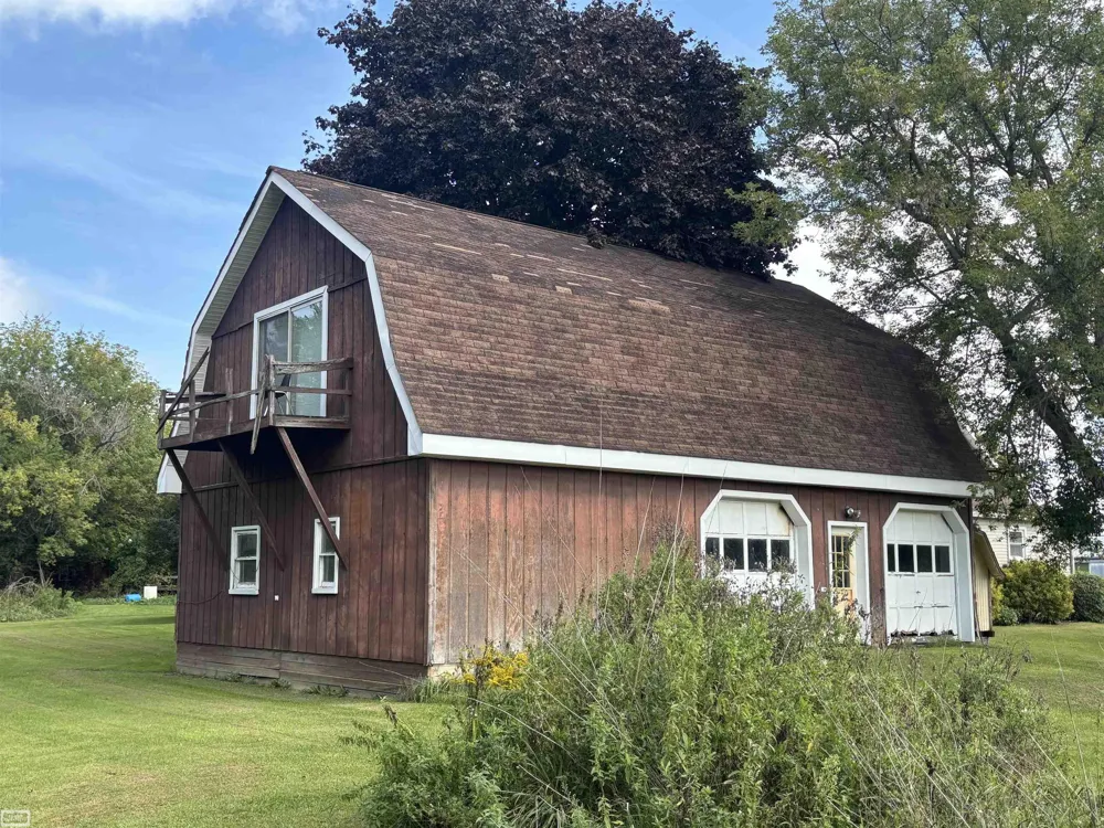 3683 Lake Pleasant Road North Branch Village, MI 48461