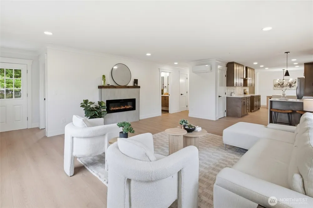 4021 Sunset Drive W University Place, WA 98466