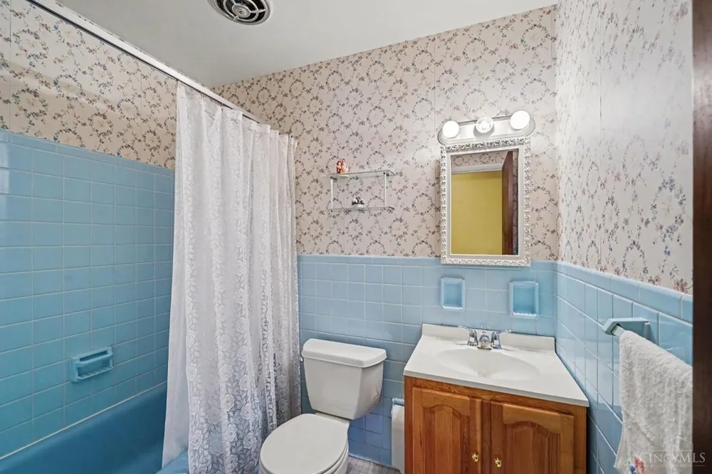 9811 Lorelei Drive Springfield, OH 45231