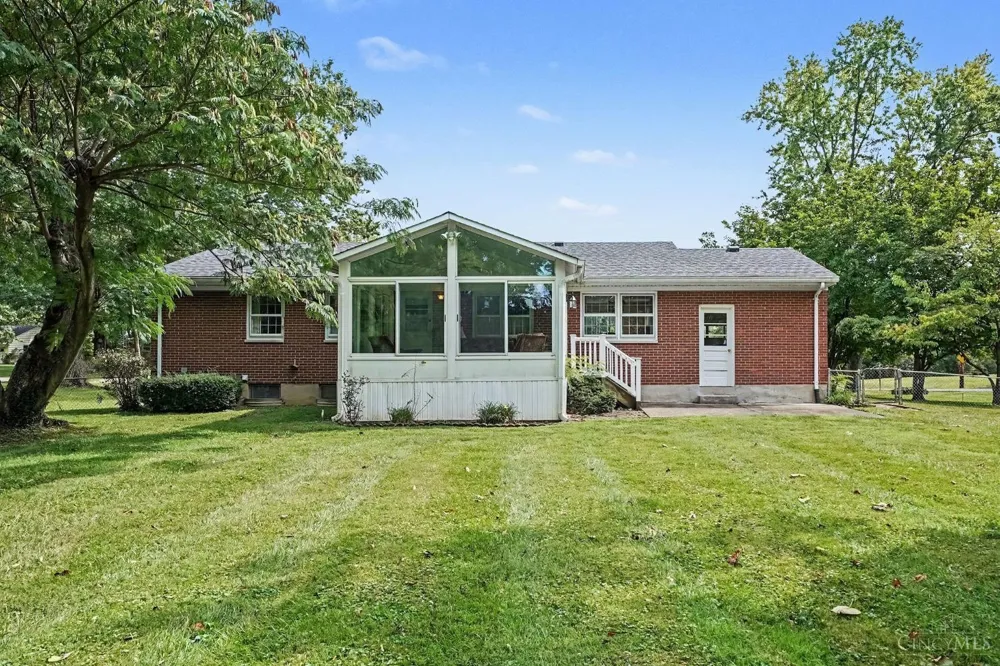 9811 Lorelei Drive Springfield, OH 45231