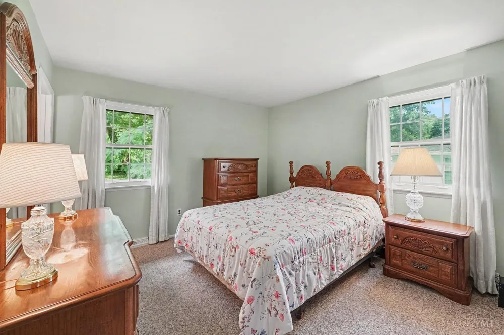 9811 Lorelei Drive Springfield, OH 45231