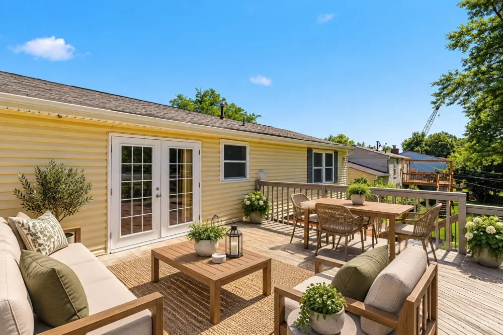 487 Brunswick Drive Forest Park, OH 45240
