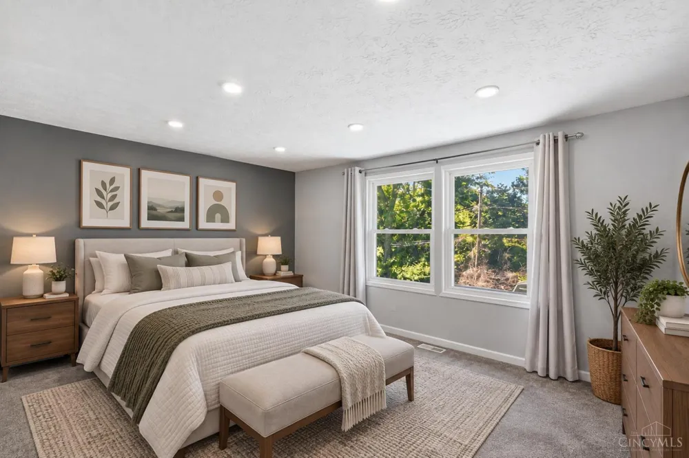 487 Brunswick Drive Forest Park, OH 45240