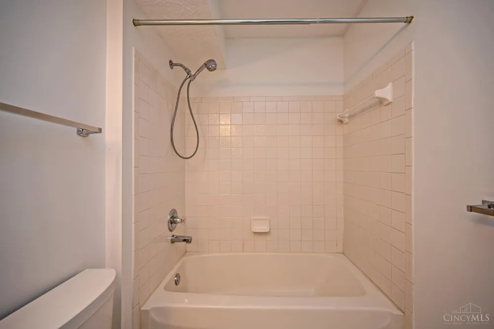 31 Tall Trees Drive Batavia, OH 45102
