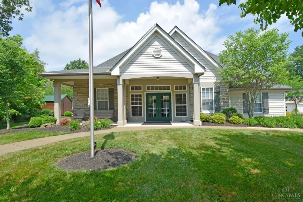 31 Tall Trees Drive Batavia, OH 45102