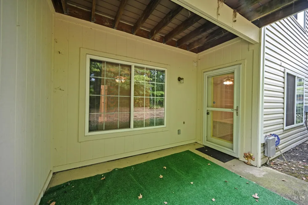 31 Tall Trees Drive Batavia, OH 45102