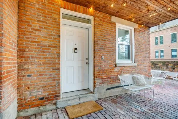 413 Milton Street #1 Cincinnati, OH 45202