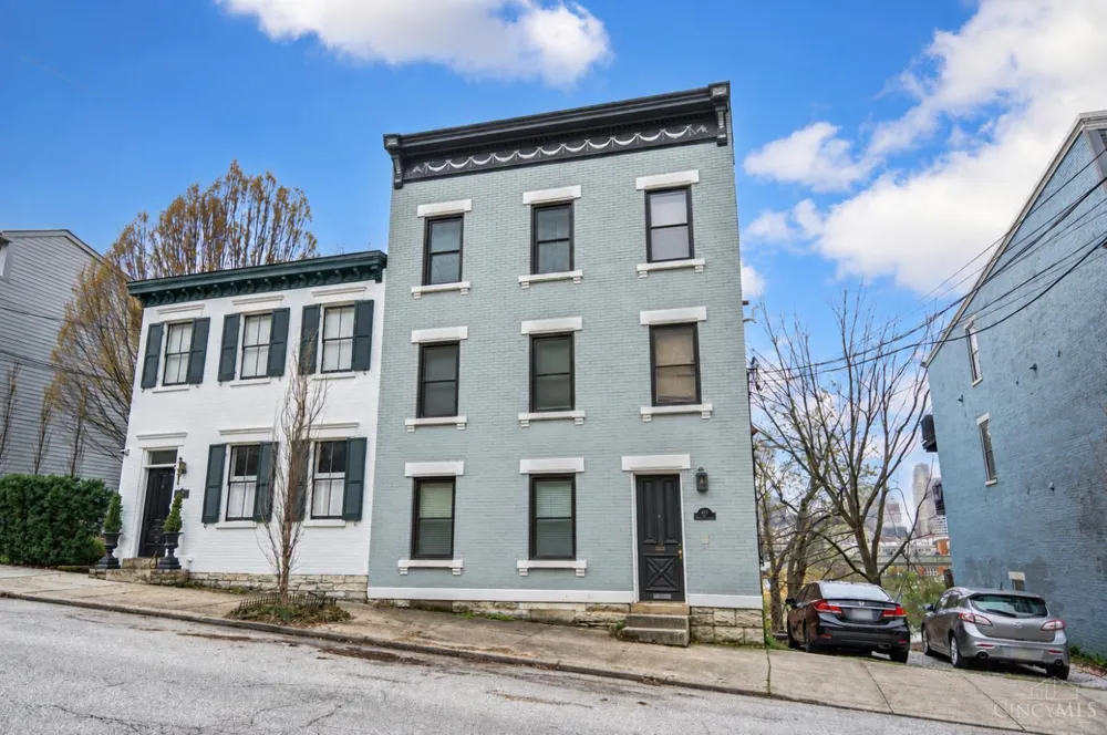 413 Milton Street #1 Cincinnati, OH 45202