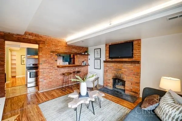 413 Milton Street #1 Cincinnati, OH 45202