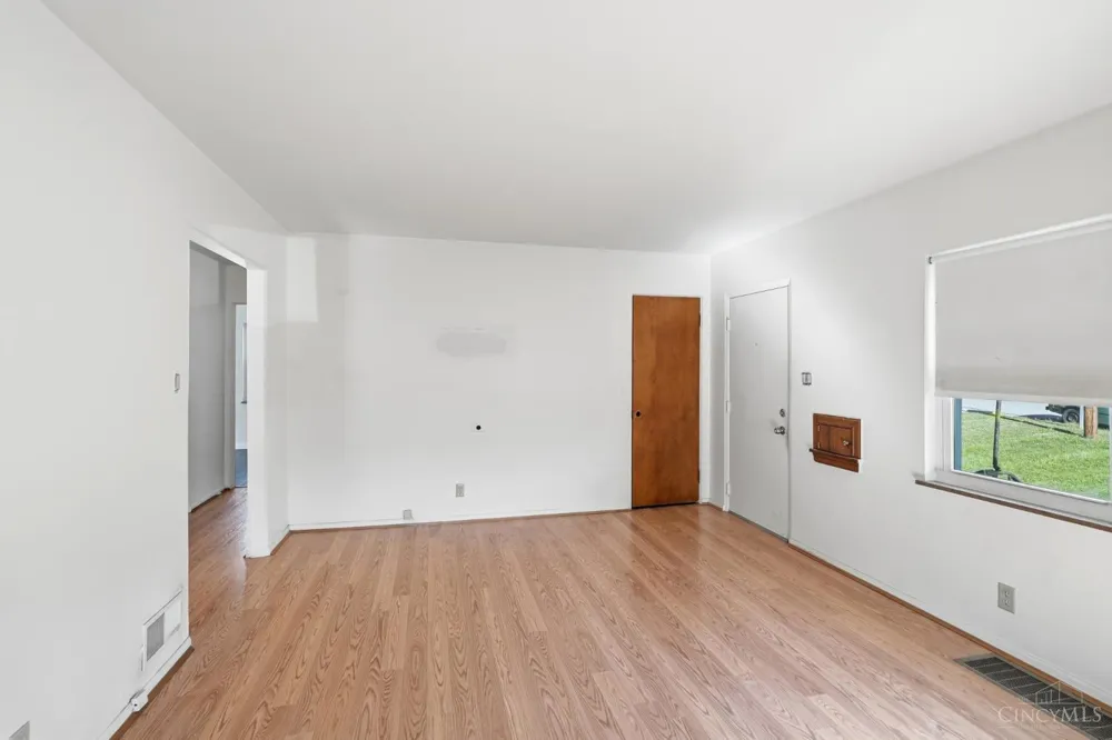 1515 Spring Lawn Avenue Cincinnati, OH 45223